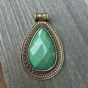 Elegant Green Teardrop Pendant